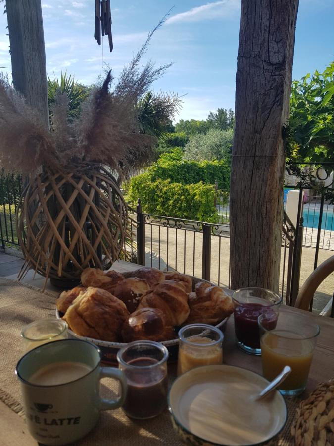 Magnifique Villa De Charme Avec Piscine Draguignan Exteriör bild